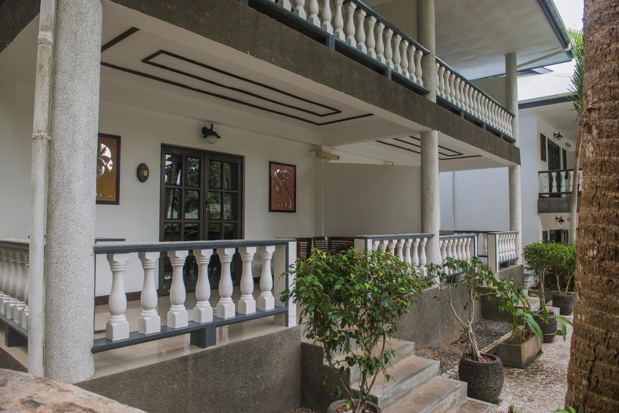 Hotel Chateau St Cloud La Digue Exterior foto