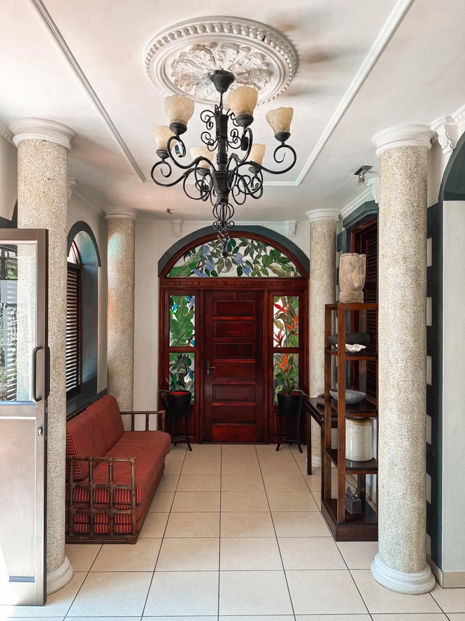 Hotel Chateau St Cloud La Digue Exterior foto